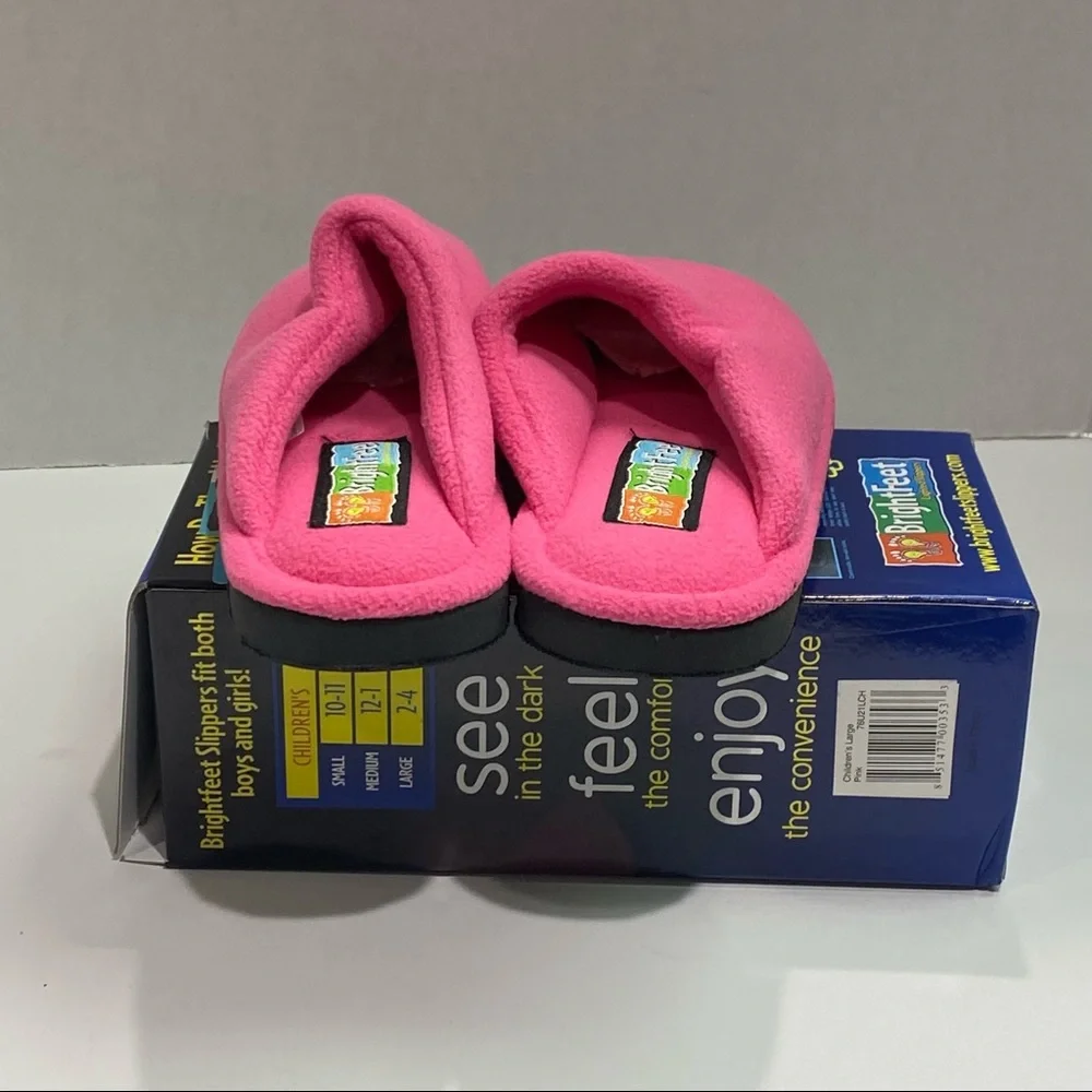 BrightFeet lighted slippers for little kids Sz large 2-4 in pink New in box